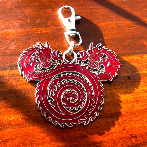 Disney Accessories - Disney Mulan clip for lanyard